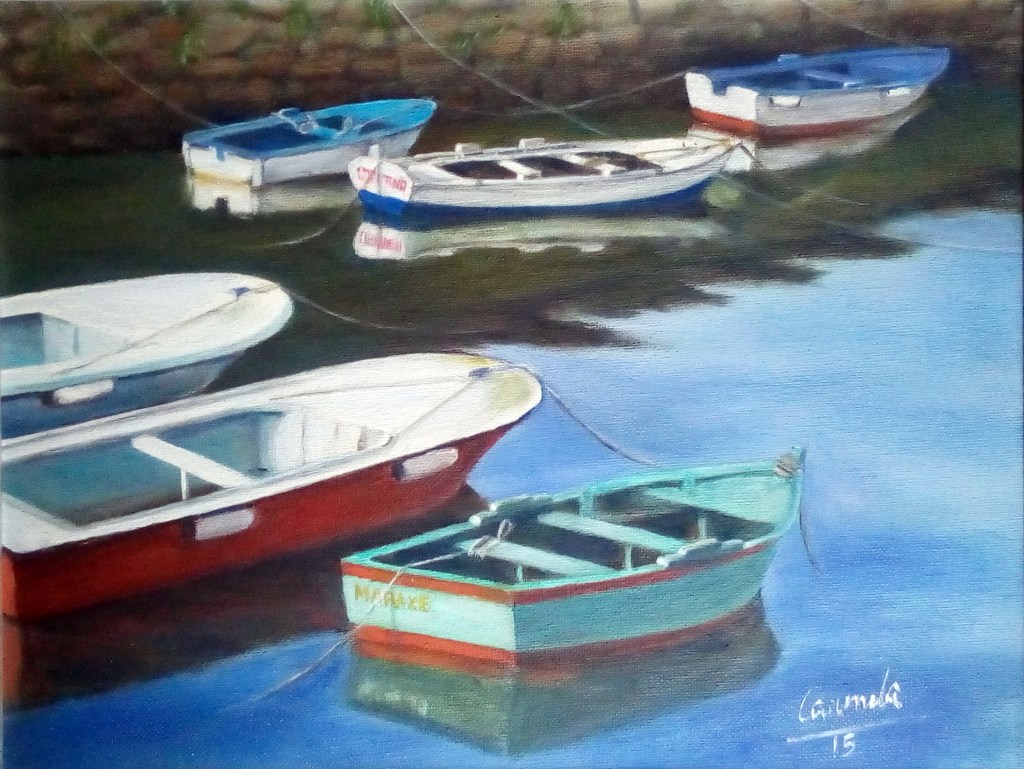 Gamelas amarradas al muelle